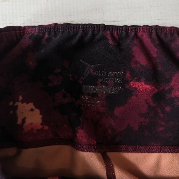 Old Navy Active Marbled Maroon and Black Print Leggings sz Large - Picture 3 of 6